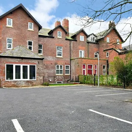 Free Parking - Charming 2-Br Flat Near Salford Royal Apartment Manchester Exterior photo